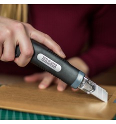 Cuttermesser schwarz, groß (1 Stück) 2